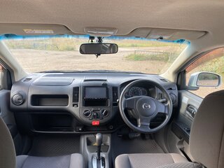 2016 Mazda Familia Y12, серебристый, 675000 рублей, вид 5