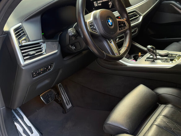 2021 BMW X7 40d I (G07), чёрный, 8300000 рублей - вид 8