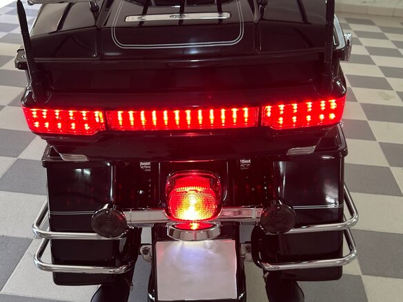 2009 Harley-Davidson Electra Glide, чёрный, 944000 рублей - вид 15