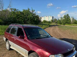 1998 Mazda Familia Y10, красный, 160000 рублей, вид 3