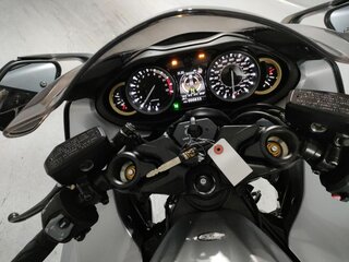 2025 Suzuki GSX 1300 R Hayabusa, серый, 1640000 рублей, вид 4