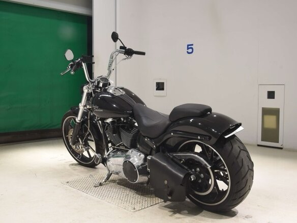 2013 Harley-Davidson Breakout, чёрный, 1213000 рублей - вид 5