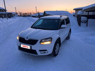 2014 Skoda Yeti I Рестайлинг, белый, 800000 рублей, вид 2