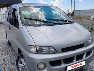 1998 Hyundai H200 I, серебристый, 400000 рублей, вид 1