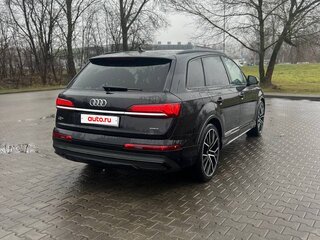 2020 Audi Q7 55 TFSI II (4M) Рестайлинг, чёрный, 5000000 рублей, вид 4