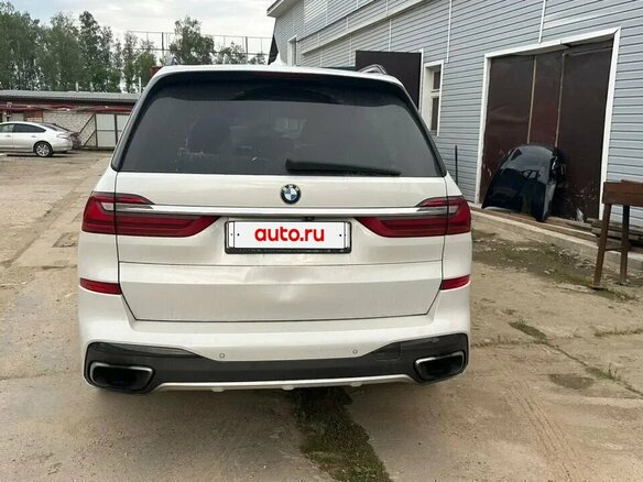 2021 BMW X7 30d I (G07), белый, 6600000 рублей - вид 5