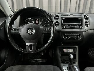 2011 Volkswagen Tiguan I Рестайлинг, белый, 1179888 рублей, вид 5