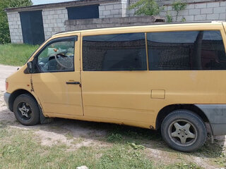 1996 Mercedes-Benz Vito 110 CDI L1 I (W638), жёлтый, 300000 рублей, вид 2