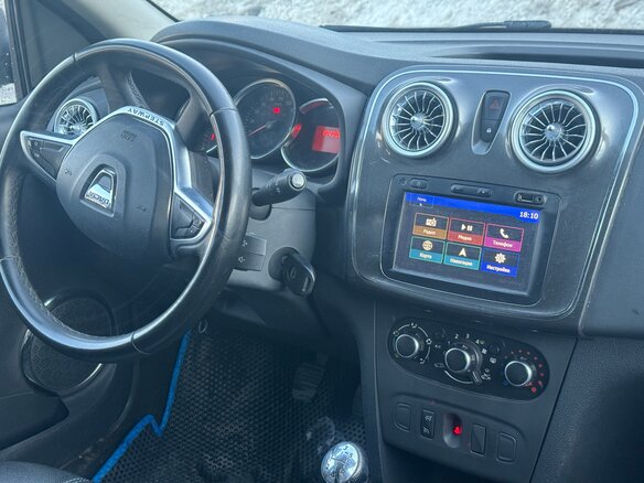 2018 Dacia Logan II Рестайлинг, чёрный - вид 4