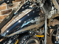 2025 Harley-Davidson Fat Boy, серебристый, 6000000 рублей - вид 2