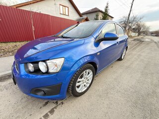 2013 Chevrolet Aveo II, синий, 470000 рублей, вид 3