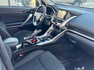 2020 Mitsubishi Eclipse Cross I, серый, 1570000 рублей, вид 4