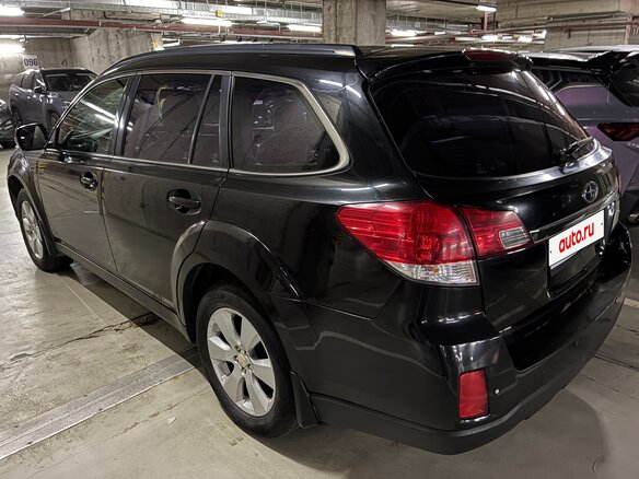 2011 Subaru Outback IV, чёрный, 600000 рублей - вид 2