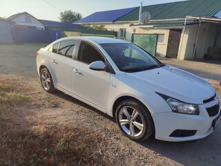 2012 Chevrolet Cruze I, белый, 670000 рублей, вид 1