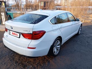 2010 BMW 5 серии Gran Turismo 530d xDrive VI (F10/F11/F07), белый, 1600000 рублей, вид 5