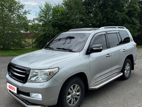 2011 Toyota Land Cruiser 200 Series, серый, 4000000 рублей, вид 3