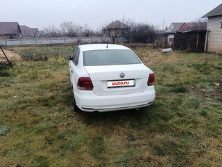 2016 Volkswagen Polo V Рестайлинг, белый, 550000 рублей, вид 2