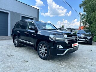 2012 Toyota Land Cruiser 200 Series Рестайлинг 1, чёрный, 3200000 рублей, вид 2