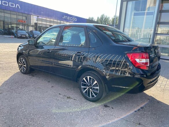 2026 Lada (ВАЗ) Granta I Рестайлинг, чёрный, 1210000 рублей - вид 6