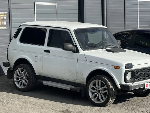 2015 Lada (ВАЗ) 2121 (4x4) I Рестайлинг, белый, 550000 рублей - вид 5