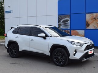2020 Toyota RAV4 V (XA50), белый, 2690000 рублей, вид 4