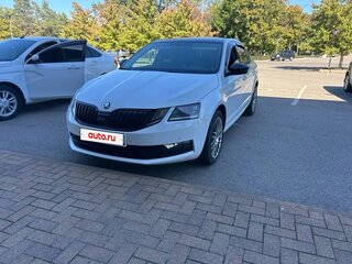 2017 Skoda Octavia III (A7) Рестайлинг, белый, 1595000 рублей, вид 3
