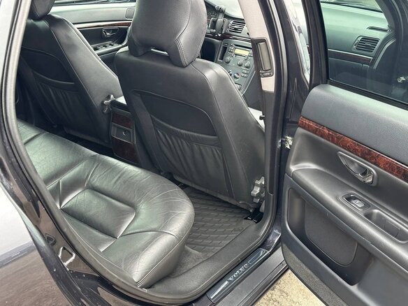 2001 Volvo S80 I, чёрный, 1200000 рублей - вид 15