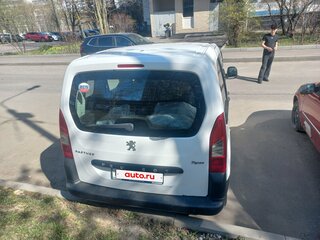 2010 Peugeot Partner II, белый, 355000 рублей, вид 3