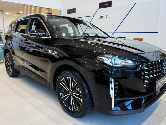 2026 Jetour X70+ I Рестайлинг, чёрный, 3071109 рублей - вид 2