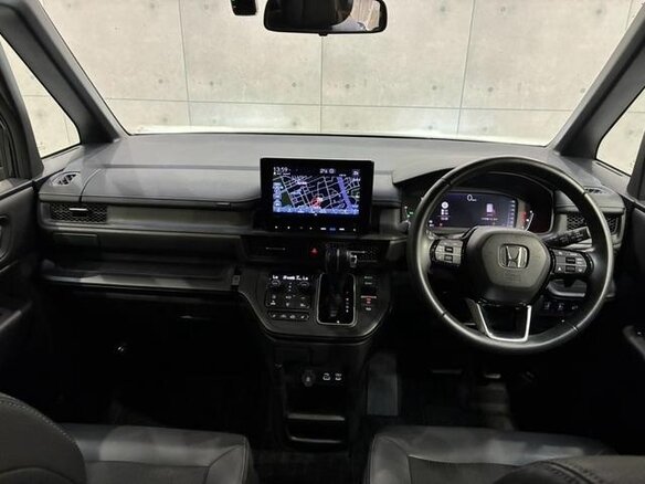 2023 Honda Stepwgn Spada VI, чёрный - вид 4