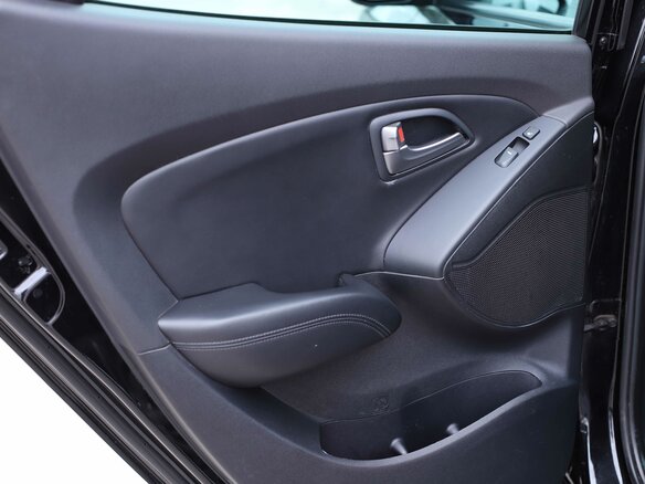 2014 Hyundai ix35 I Рестайлинг, чёрный, 1315552 рублей - вид 15