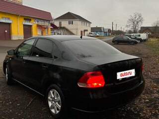 2012 Volkswagen Polo V, чёрный, 530000 рублей, вид 3