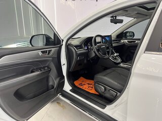 2022 Haval M6 Plus II, белый, 1300000 рублей, вид 5