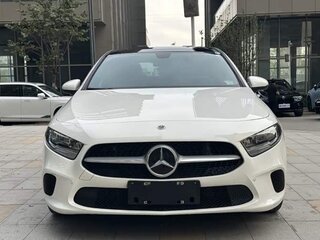 2022 Mercedes-Benz A-Класс 180 Long IV (W177), белый, 1920000 рублей, вид 2