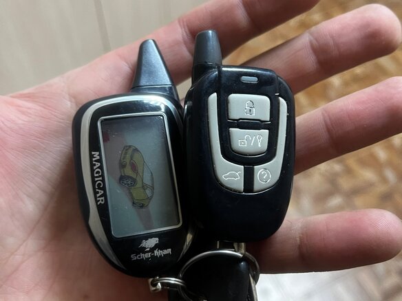 2005 Lada (ВАЗ) 2110, серебристый, 200000 рублей - вид 6