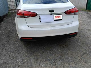 2018 Kia Cerato III Рестайлинг (Classic), белый, 1600000 рублей, вид 4