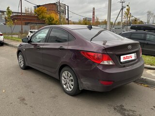 2013 Hyundai Solaris I, фиолетовый, 499000 рублей, вид 3