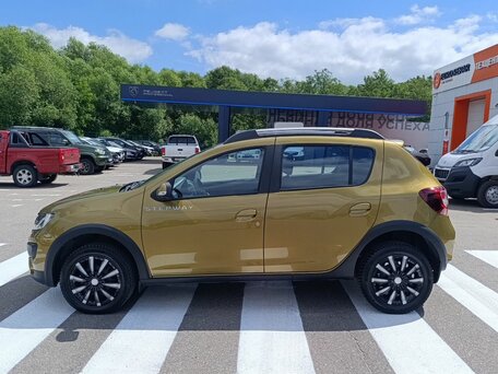 2017 Renault Sandero Stepway II, золотистый, 870000 рублей, вид 4