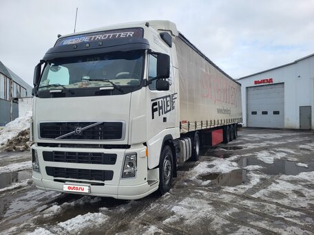 2006 Volvo FH, белый, 4100000 рублей, вид 1