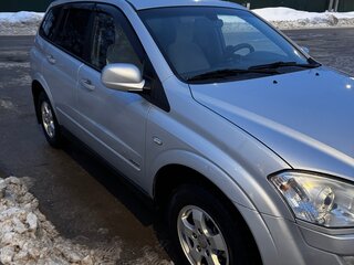 2009 SsangYong Kyron I Рестайлинг, серебристый, 580000 рублей, вид 5