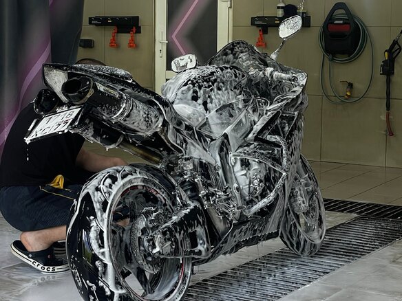 2007 Yamaha YZF-R1, чёрный, 620000 рублей - вид 2