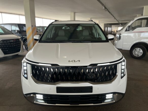 2025 Kia Carnival IV Рестайлинг, белый, 5495000 рублей - вид 13