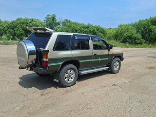 1991 Nissan Terrano I, золотистый, 1230000 рублей, вид 5