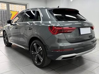 2022 Audi Q3 35 TFSI II (F3), серый, 2670000 рублей, вид 4
