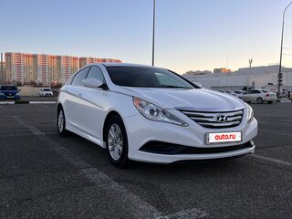 2014 Hyundai Sonata VI (YF), белый, 1450000 рублей, вид 2