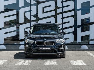 2019 BMW X1 18i sDrive II (F48), чёрный, 2115000 рублей, вид 3