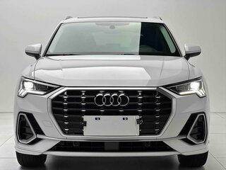 2022 Audi Q3 35 TFSI II (F3), белый, 1660000 рублей, вид 2