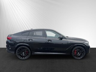 2025 BMW X6 40i III (G06) Рестайлинг, чёрный, 11737400 рублей, вид 2