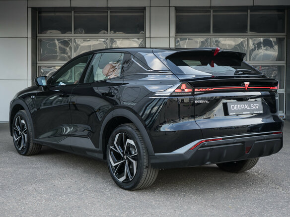 2025 Changan Deepal S07 31.73 kWh I, чёрный, 5289900 рублей - вид 6