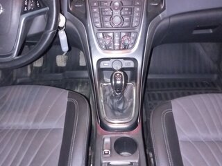 2012 Opel Astra J Рестайлинг, серебристый, 750000 рублей, вид 5